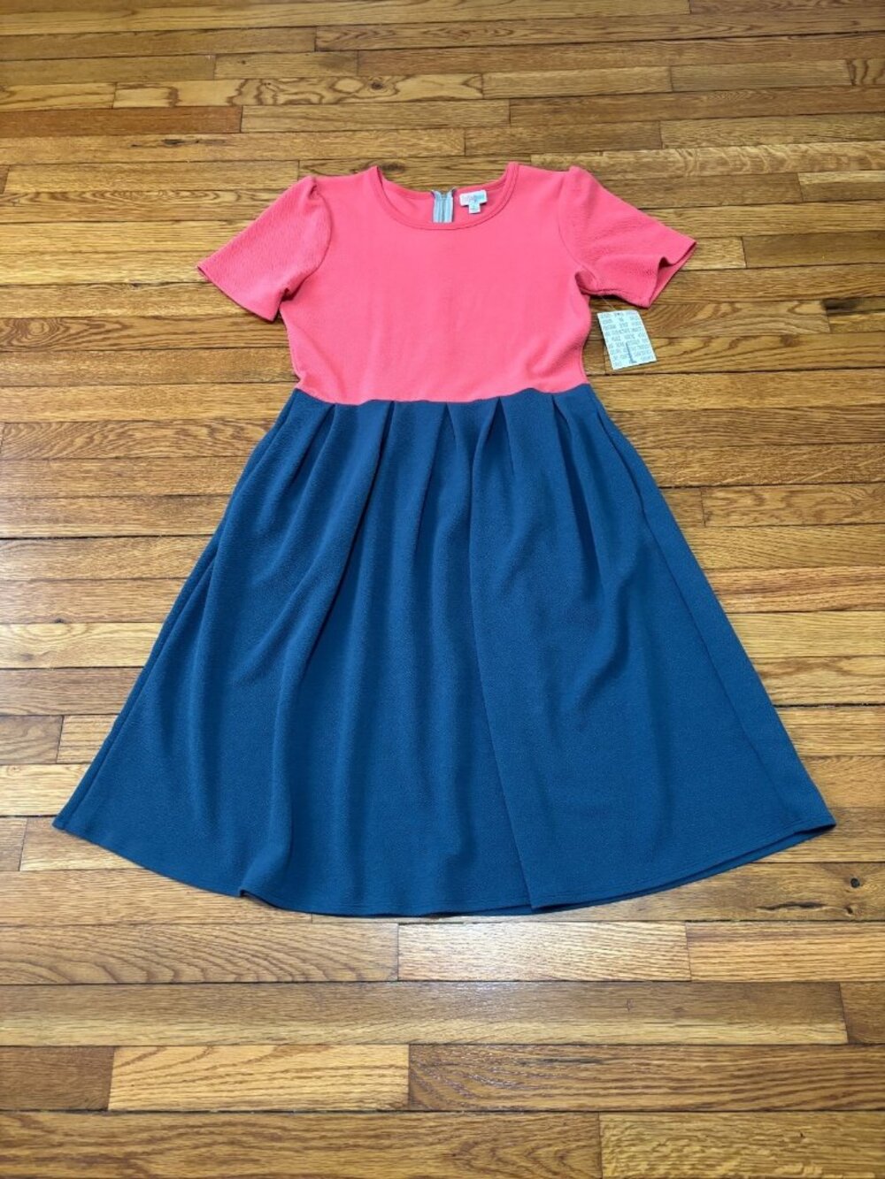 Lularoe Womens Amelia Dress Large Pink Gray Fit Flare Stretch Short Sleeve NWT